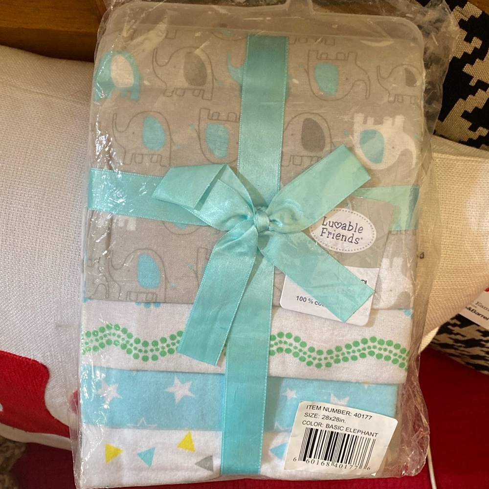 Luvable Friends Baby Cotton Flannel Receiving Blankets Basic Elephant 4-Pack NWT